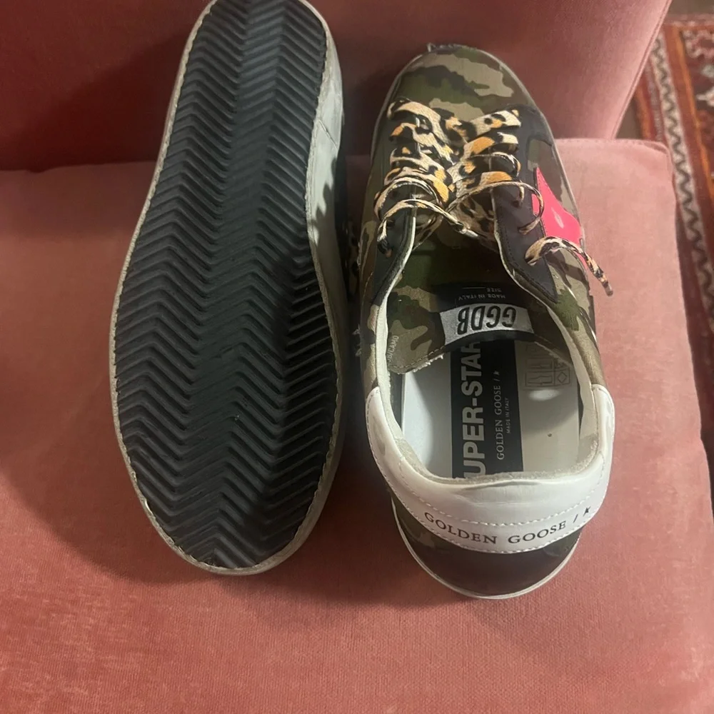Golden Goose Camouflage Sneakers with Pink Star and Leopard Laces - Picture 3 of 4